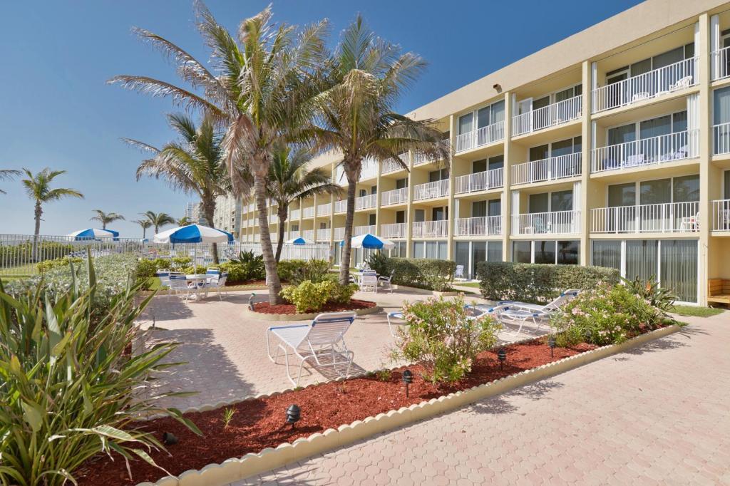 The Island Beach Resort Дженсен-Бич Экстерьер фото